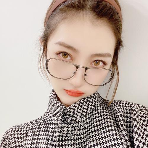 香港特区政府介绍大埔火灾搜救安置等最新进展